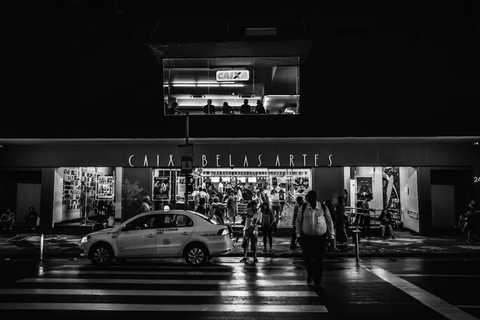 Opções e logística para encontrar garotas de programa em Umuharama — Executive Flat