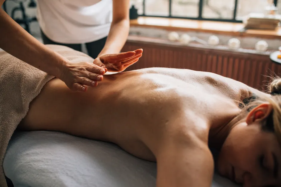 Acompanhantes no São Gonçalo, Pelotas: perfis, casas de massagem e logística prática