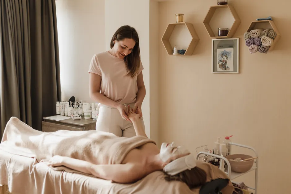 Balsa, Laranjal e Porto: perfis independentes e casas de massagem em foco
